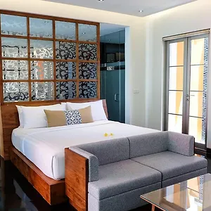  Villa Sun Island Boutique &
